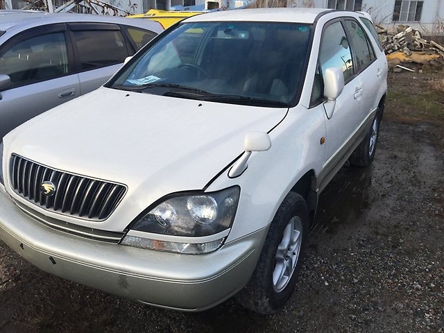 Toyota Harrier Mcu15