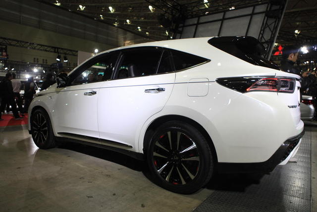 Toyota Harrier Sport