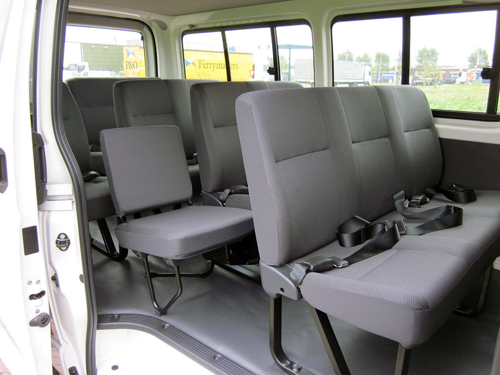 Toyota Hiace 14 Seater