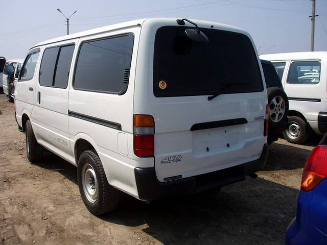 Toyota Hiace 2000