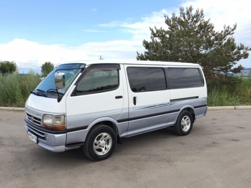 Toyota Hiace 2003