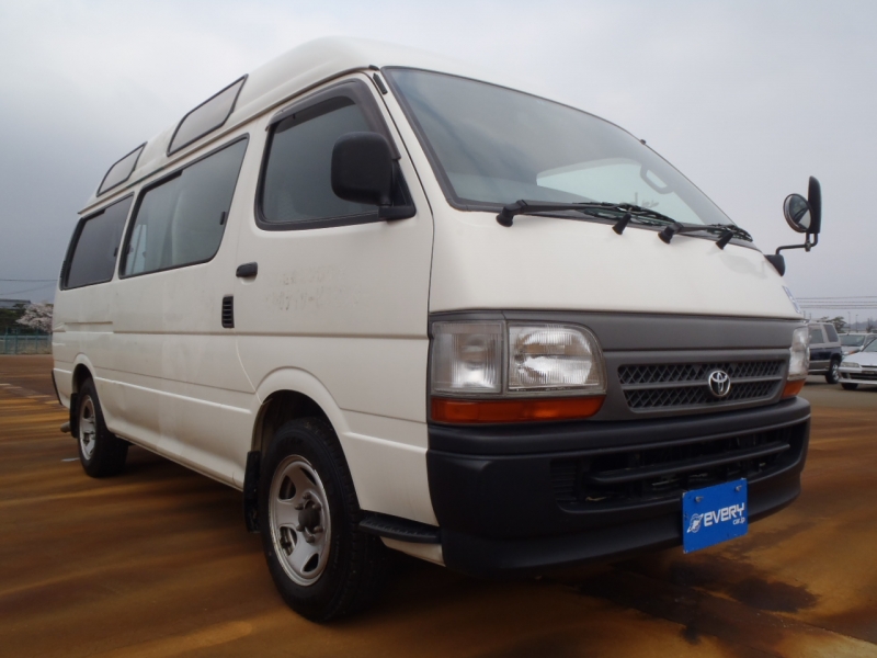 Toyota Hiace 2003