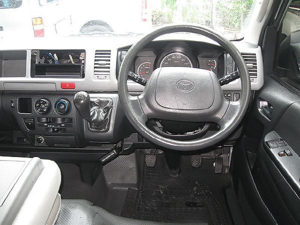 Toyota Hiace 2008
