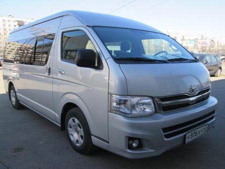Toyota Hiace 2012