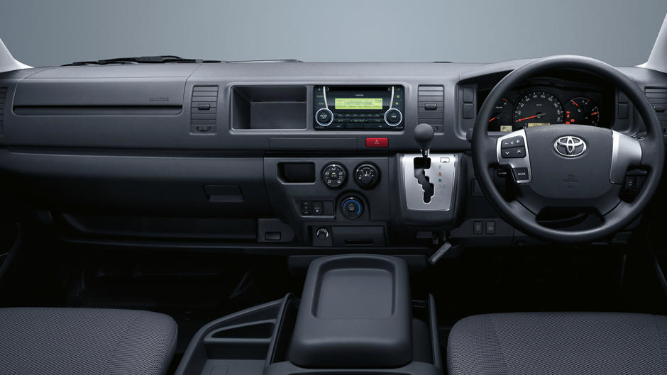 Toyota Hiace 2012