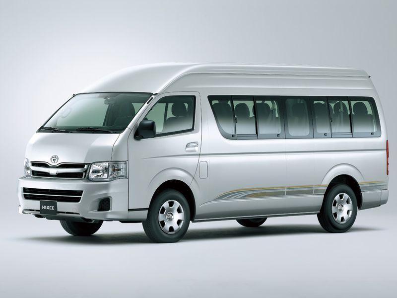 Toyota Hiace 2013