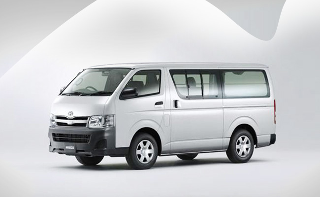 Toyota Hiace 2013