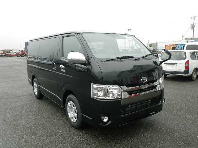 Toyota Hiace 2015