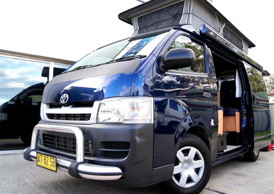 Toyota Hiace Camper