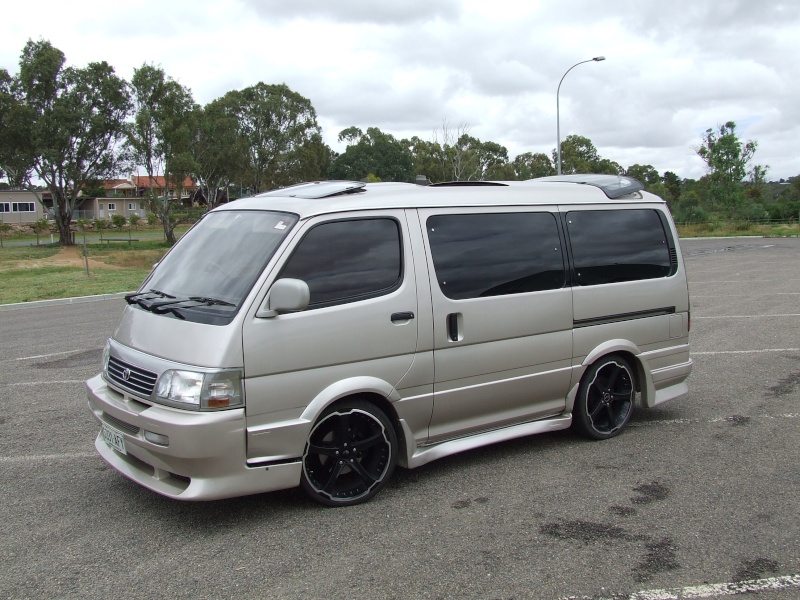 Toyota Hiace Super Custom