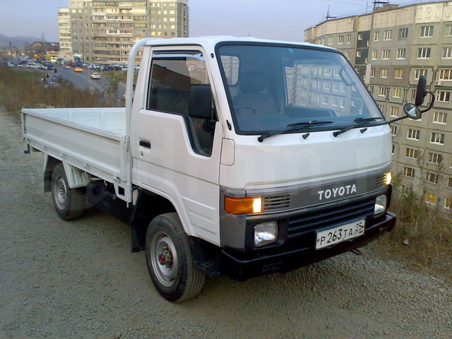 Toyota Hiace Truck