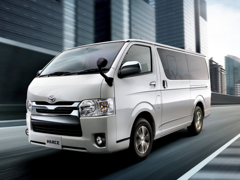 Toyota Hiace Van 2013
