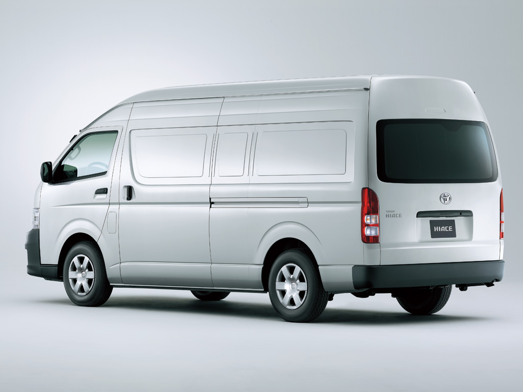 Toyota Hiace Van 2014