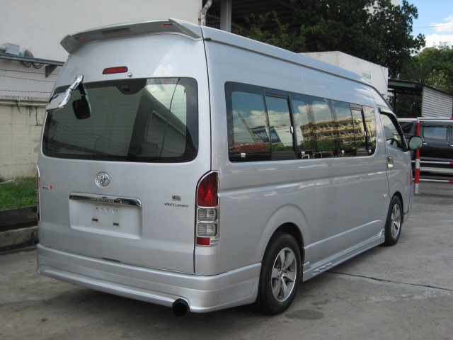 Toyota Hiace Vip