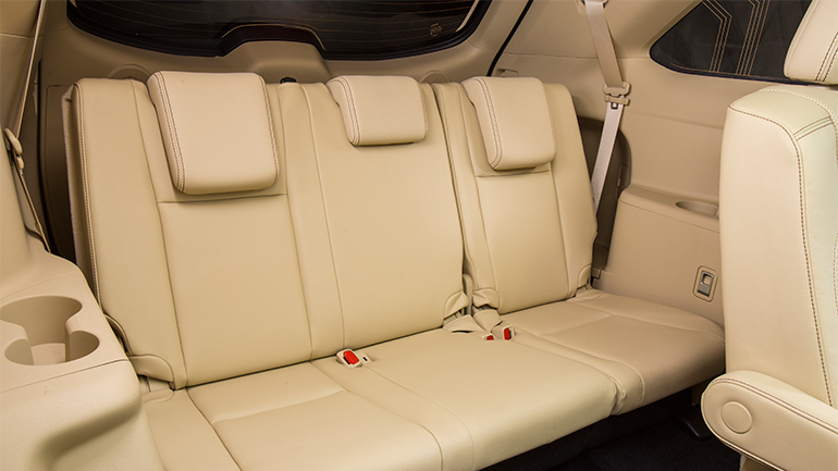 Toyota Highlander 8 Passenger
