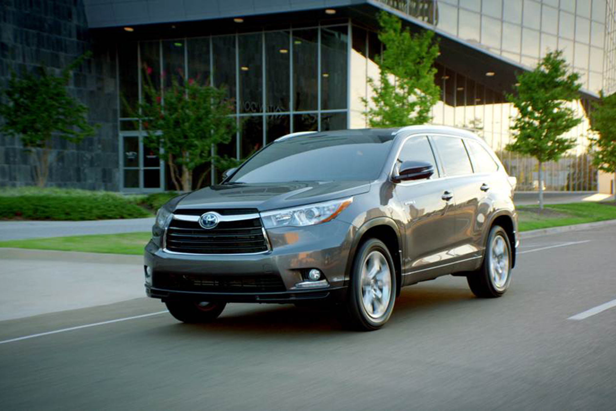 Toyota Highlander Hybrid 2014