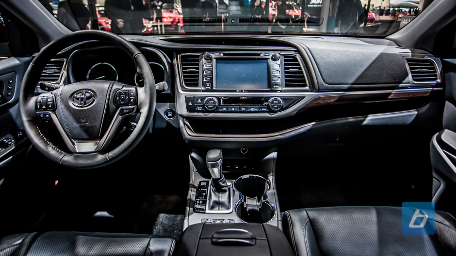 Toyota Highlander Limited 2014