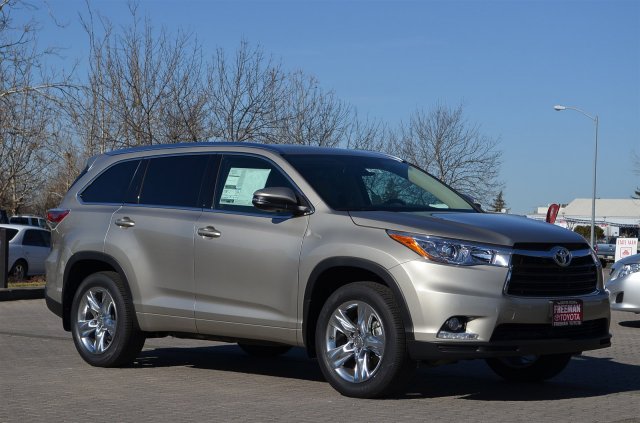Toyota Highlander Limited V6