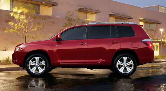 Toyota Highlander Red
