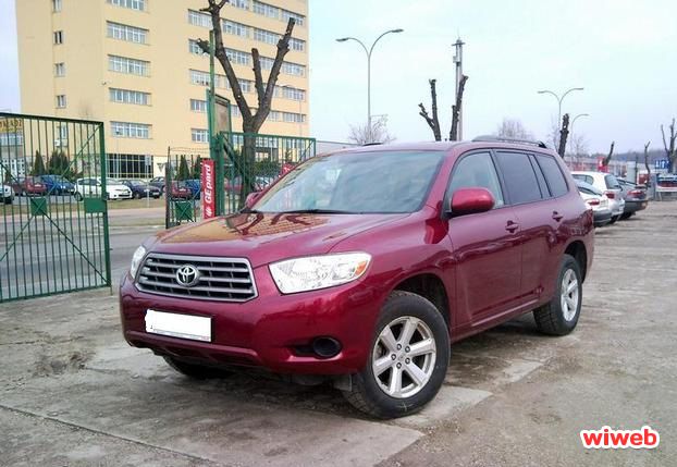 Toyota Highlander Red
