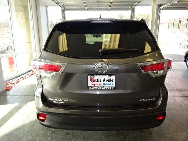 Toyota Highlander Xle 2015