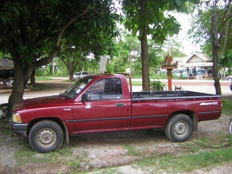 Toyota Hilux 1.8