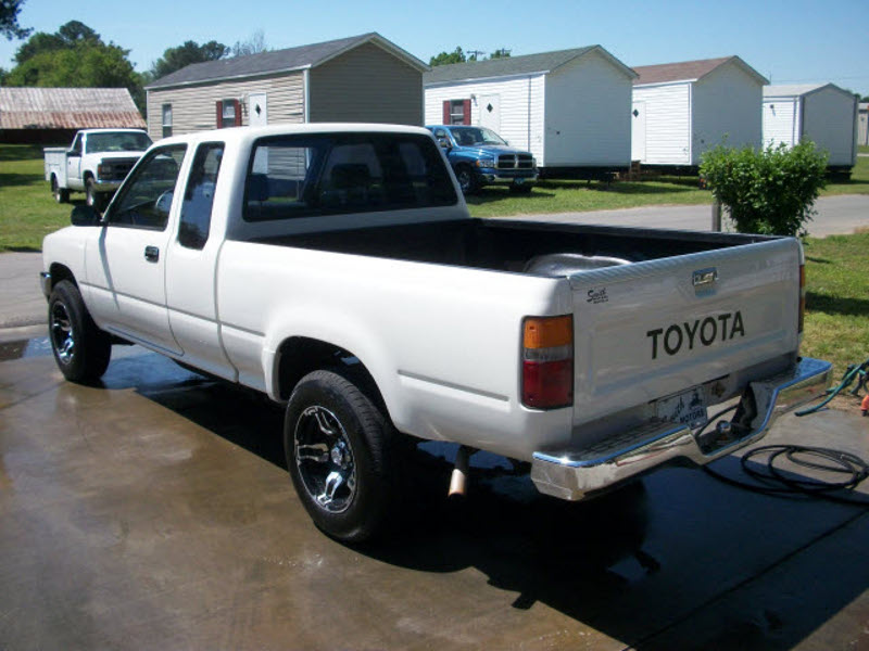 Toyota Hilux 1.8 Toyota Hilux 1.8
