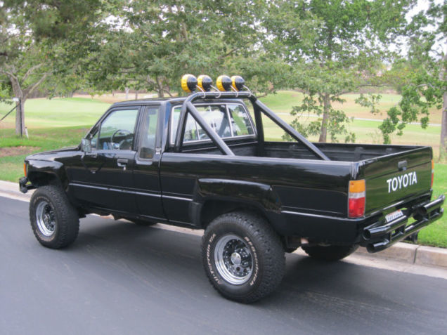 Toyota Hilux 1985