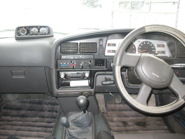 Toyota Hilux 1989