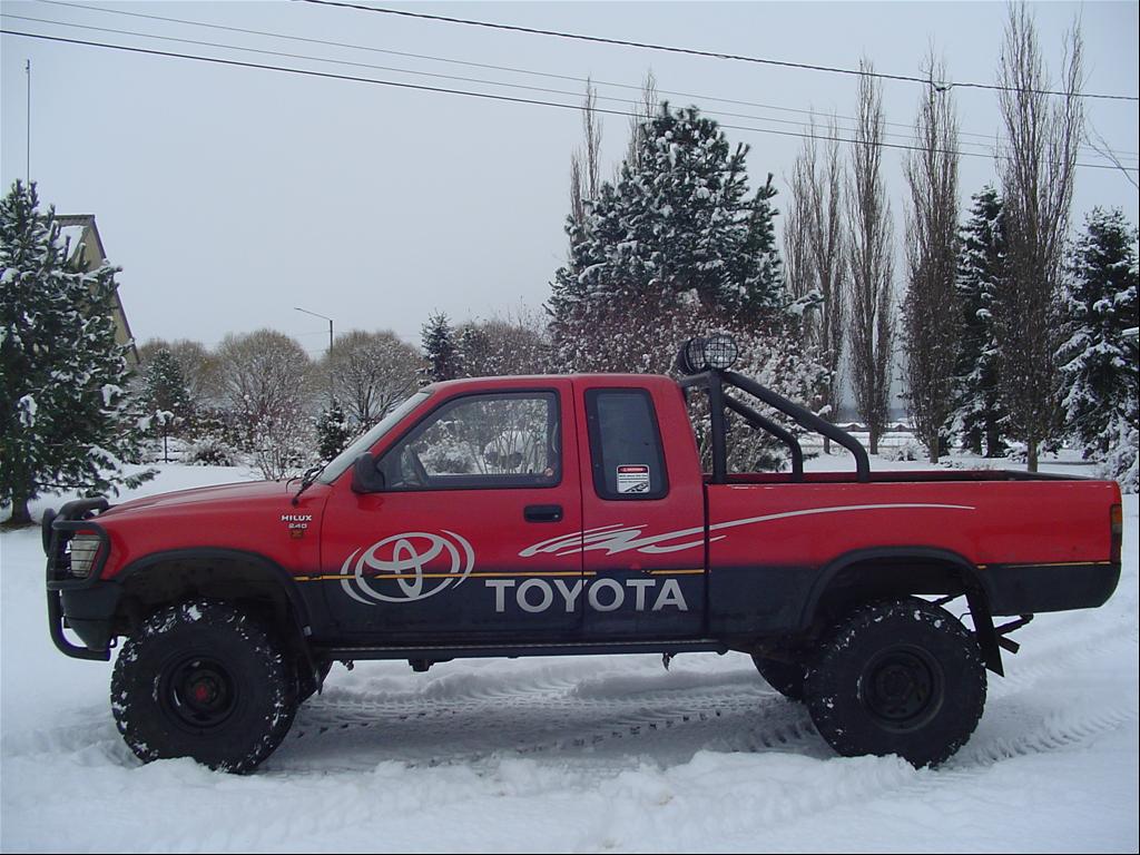 Toyota Hilux 1990 Model