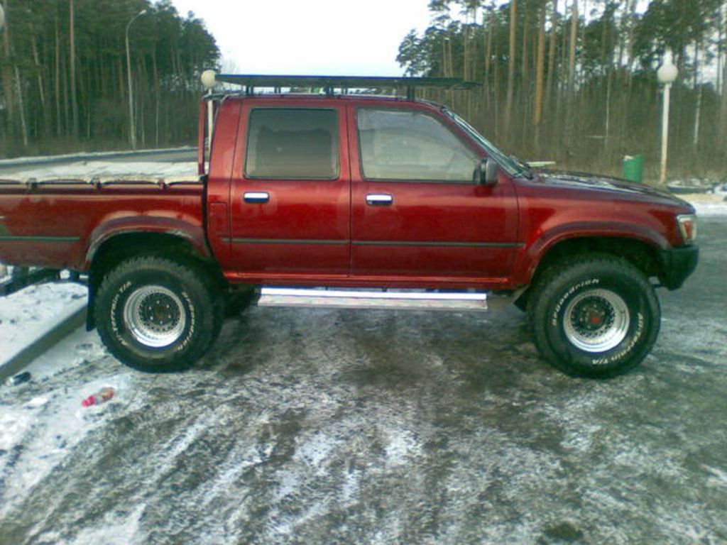 Toyota Hilux 1990 Model