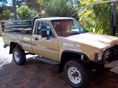 Toyota Hilux 2.2
