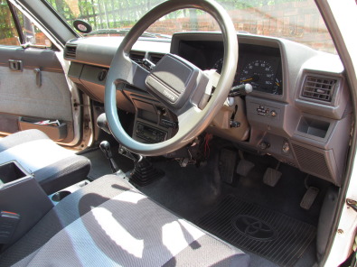 Toyota Hilux 2.2