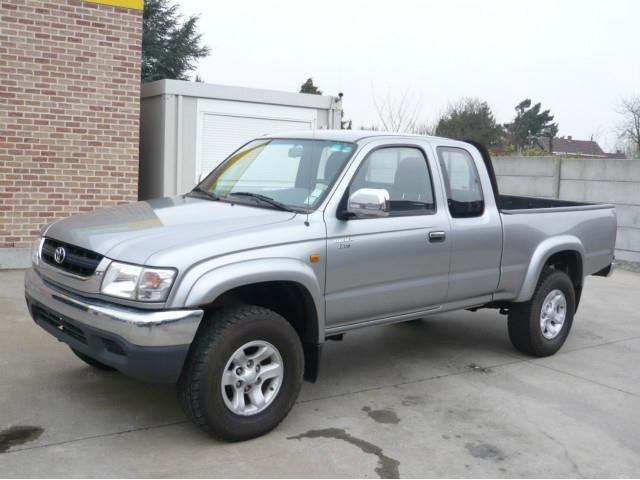 Toyota Hilux 2.4