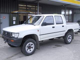 Toyota Hilux 2.4