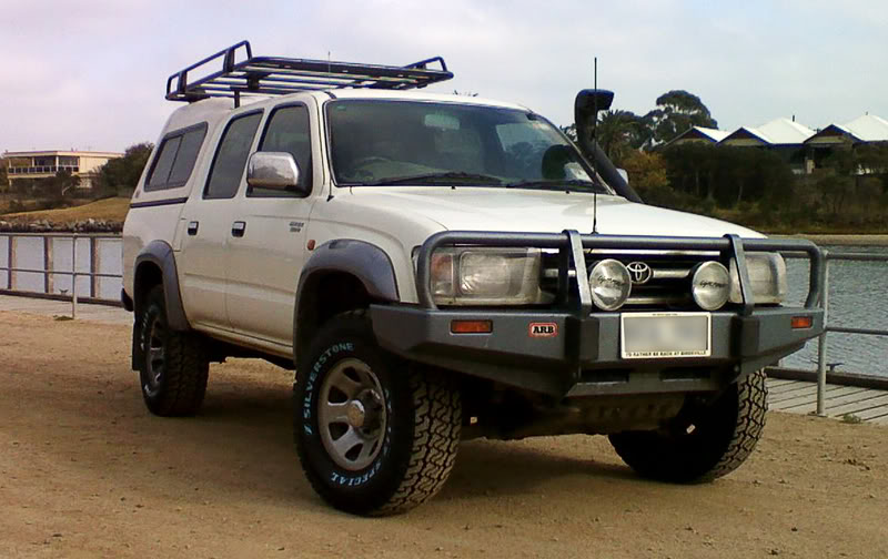 Toyota Hilux 2000