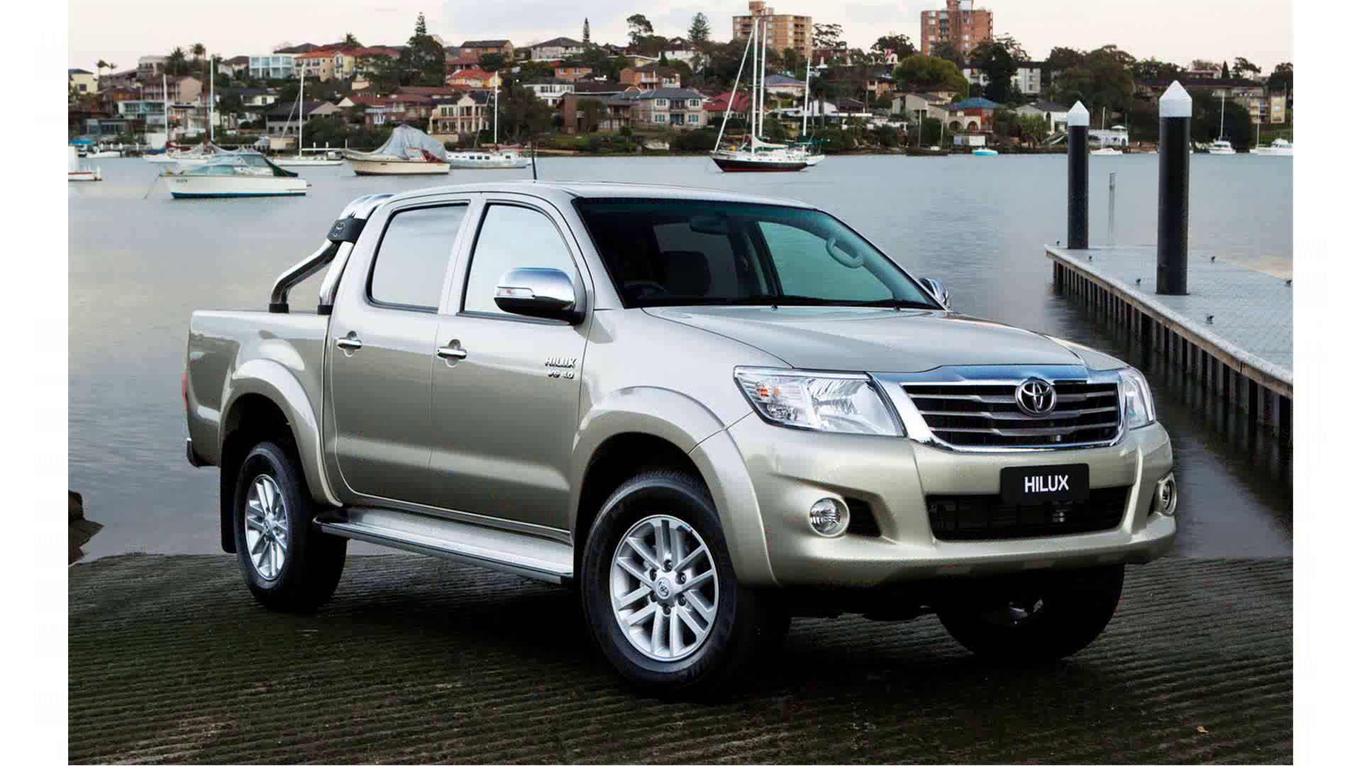 Toyota Hilux 2015 Model