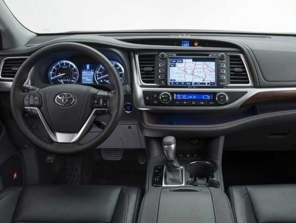 Toyota Hilux 2016
