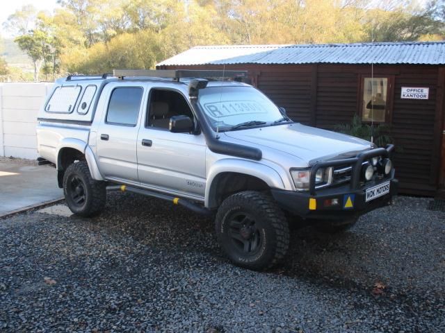 Toyota Hilux 2700i
