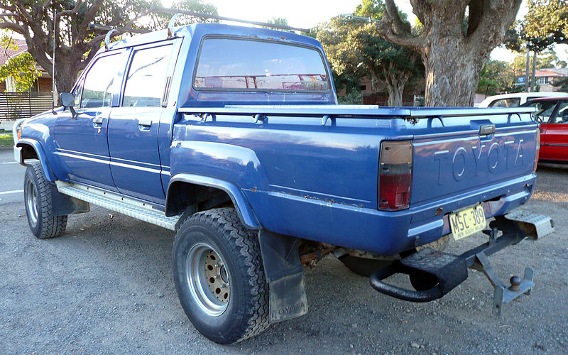 Toyota Hilux 4 Door