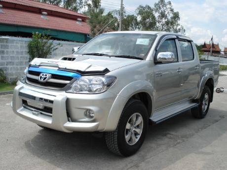Toyota Hilux 4