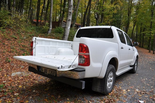 Toyota Hilux 4x2 J 2.5 Dsl