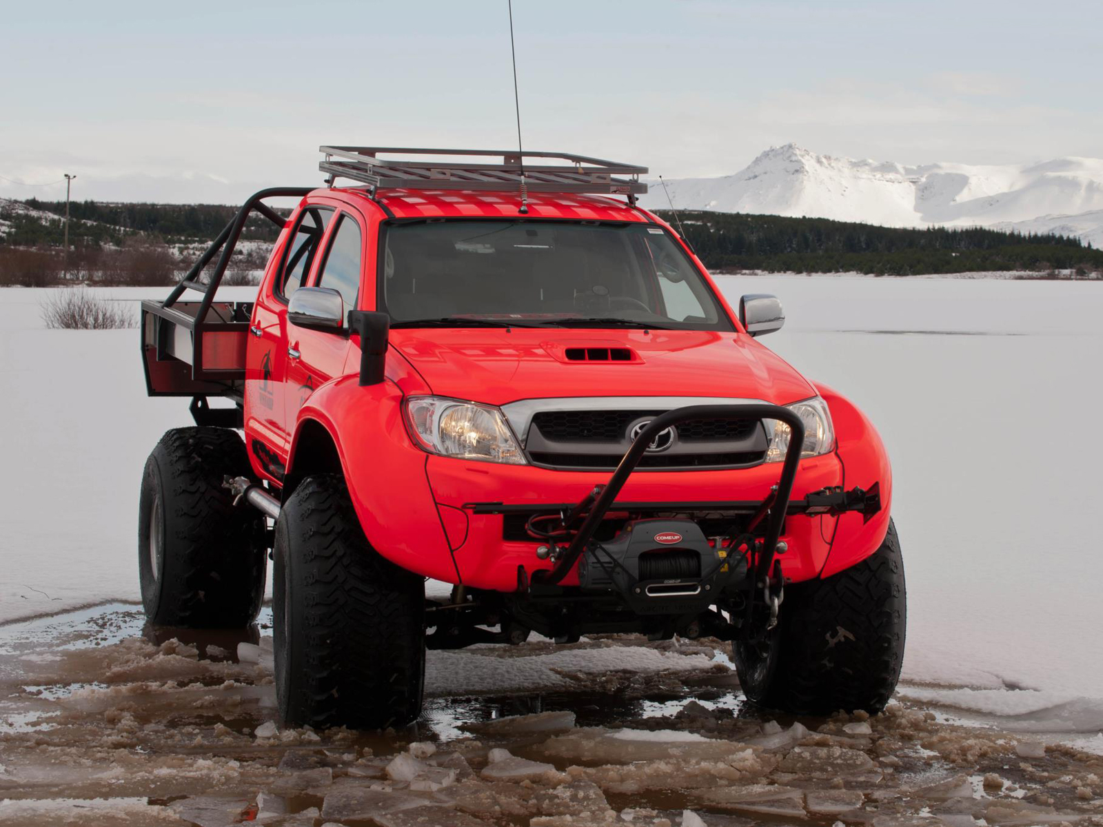 Toyota Hilux At38