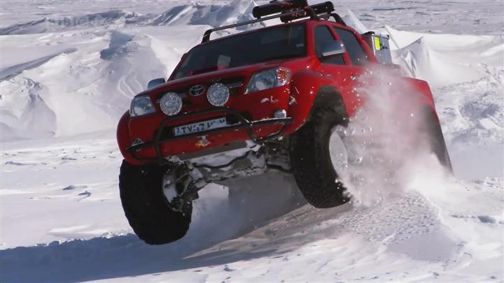 Toyota Hilux At38