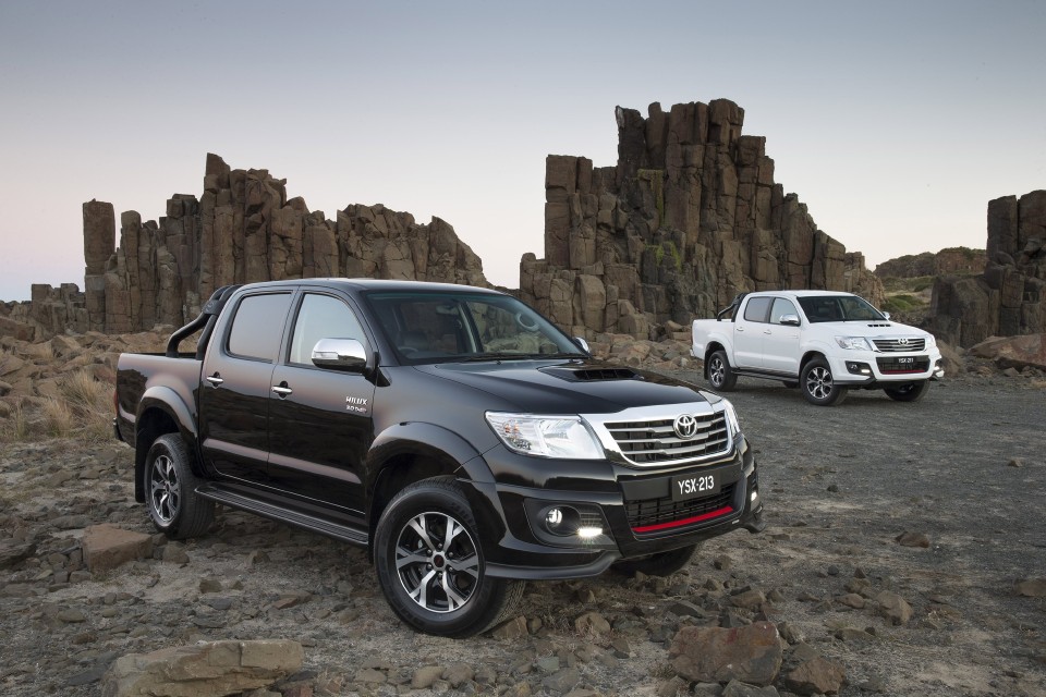 Toyota Hilux Black Edition