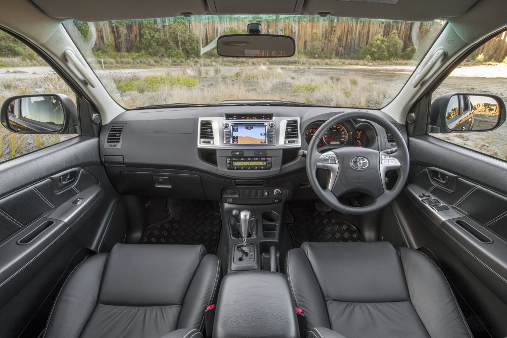 Toyota Hilux Black