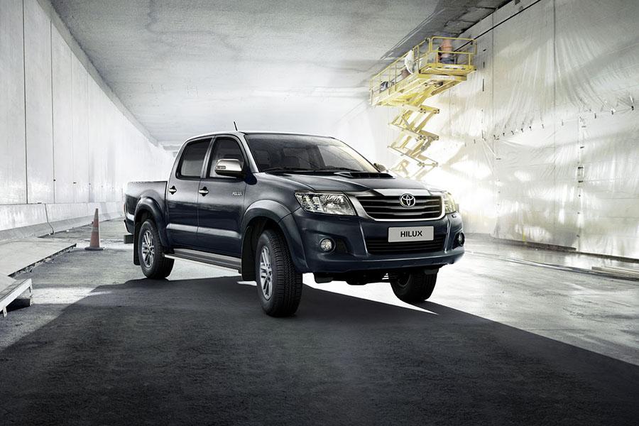 Toyota Hilux E