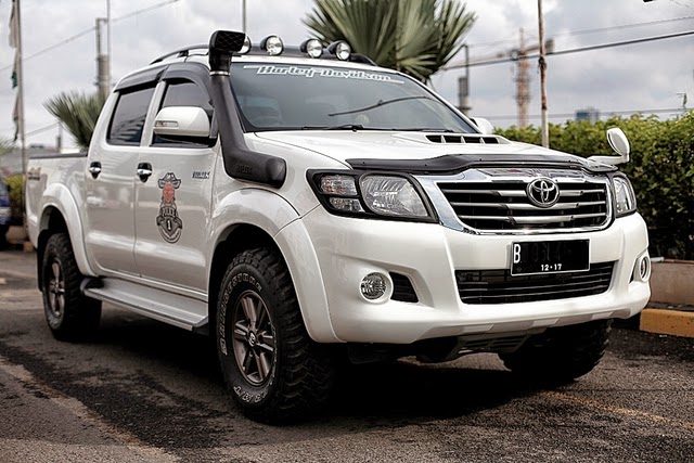 Toyota Hilux Hybrid