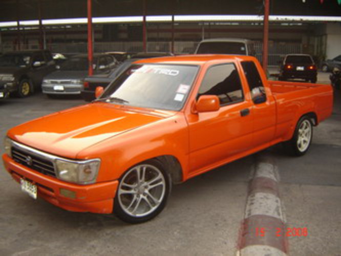 Toyota Hilux Mighty-X