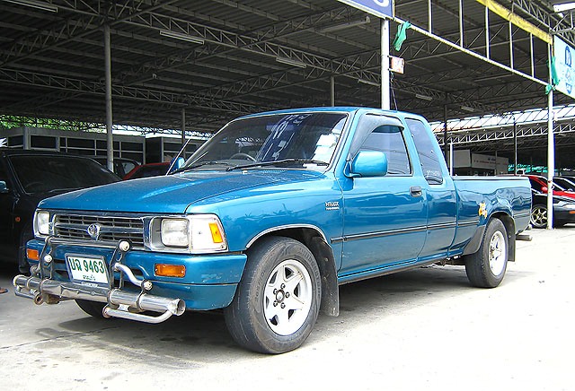 Toyota Hilux Mighty-X